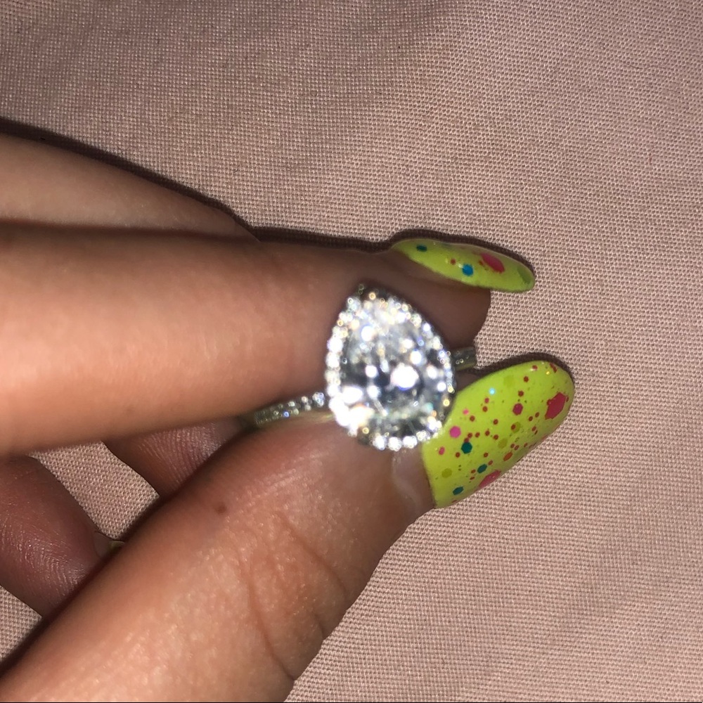 Retired Pear Shape Pandora ring Authentic - Picture 7 of 8